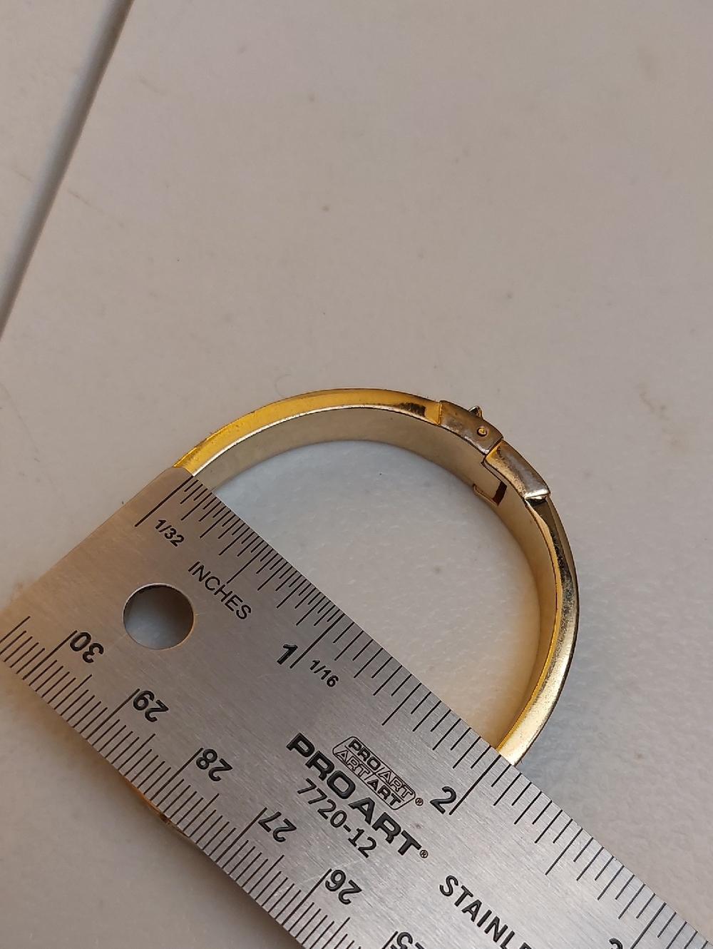 LOFT Cheetah Leopard Faux Fur Inlay Gold Tone Hinged Bangle Bracelet - Picture 7 of 7